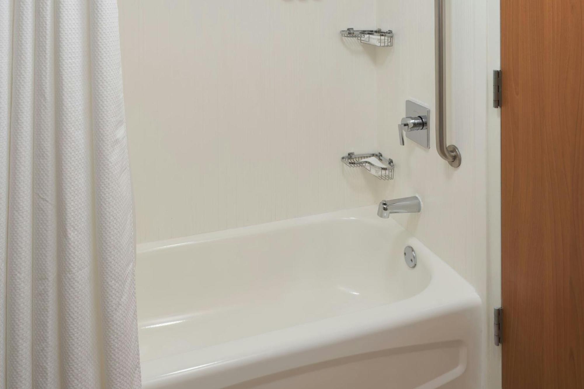 Courtyard By Marriott Fort Lauderdale Weston Ngoại thất bức ảnh