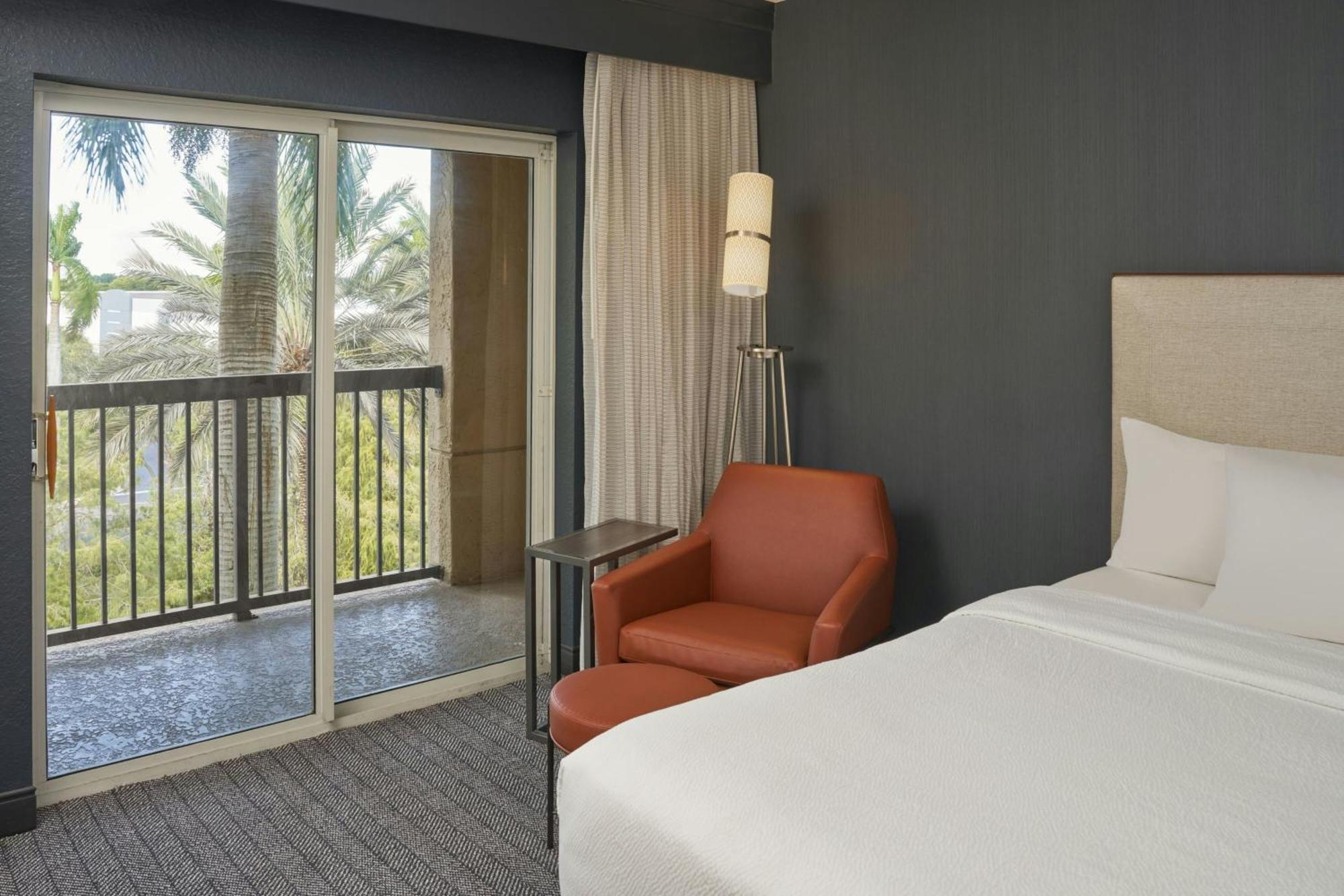 Courtyard By Marriott Fort Lauderdale Weston Ngoại thất bức ảnh