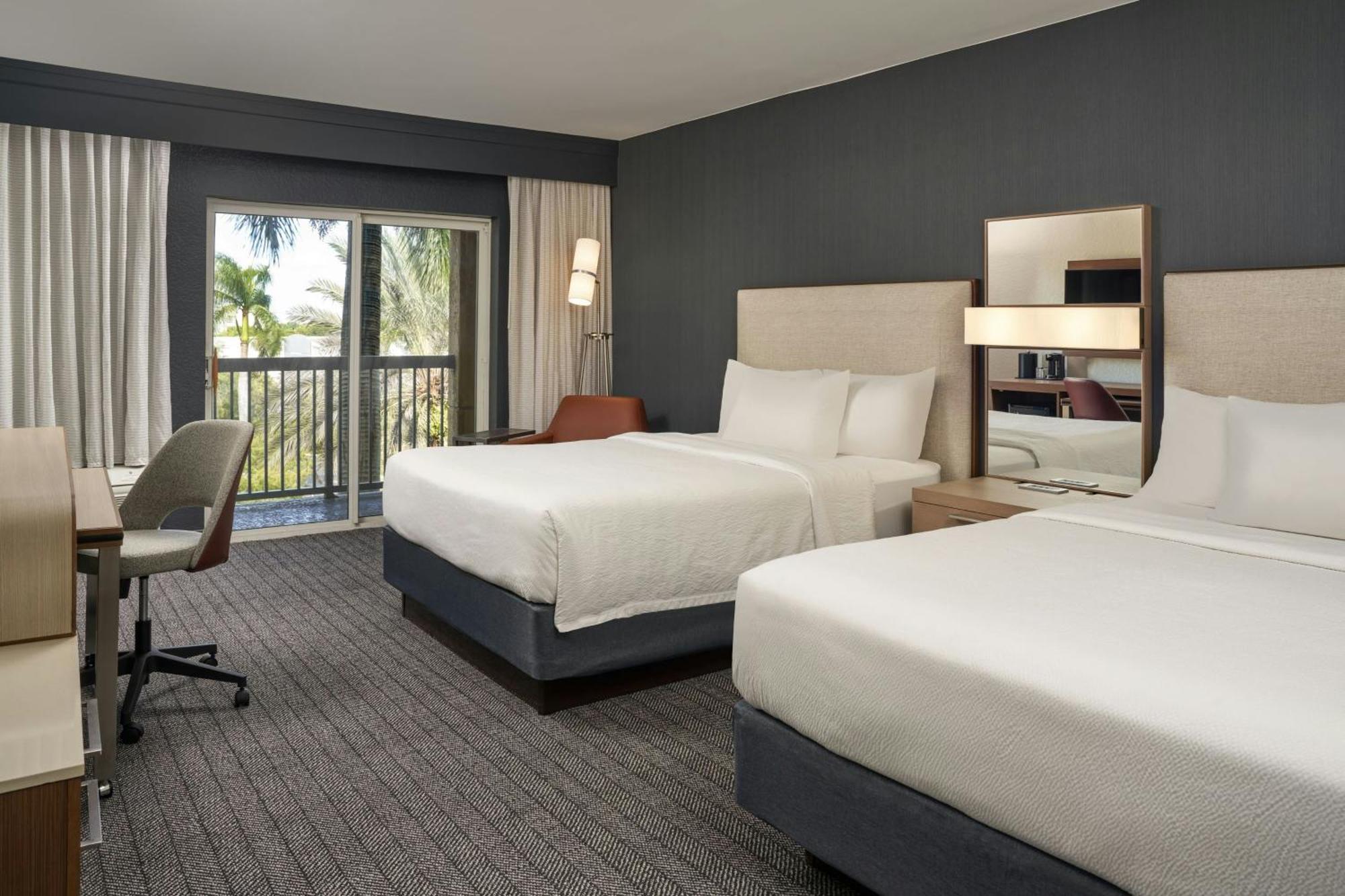 Courtyard By Marriott Fort Lauderdale Weston Ngoại thất bức ảnh