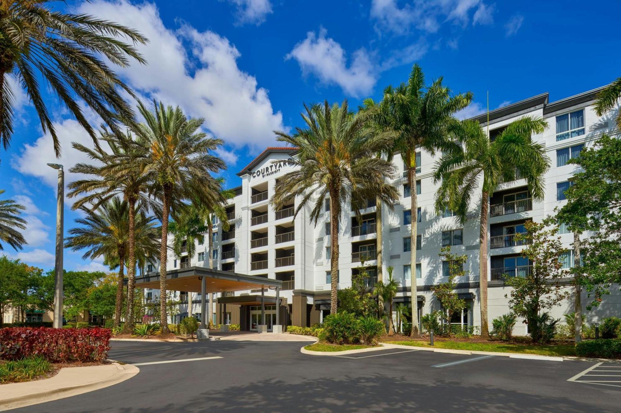 Courtyard By Marriott Fort Lauderdale Weston Ngoại thất bức ảnh